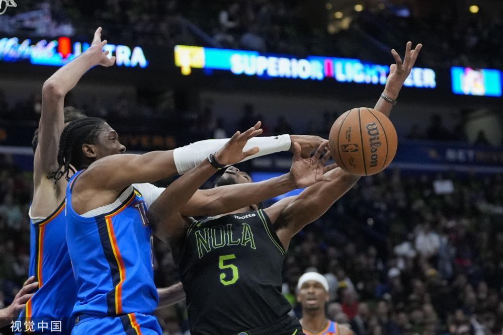 引领行业迈 引领行业迈